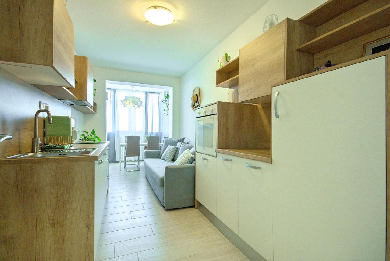 App Enterprise Umag Apartment Exterior photo